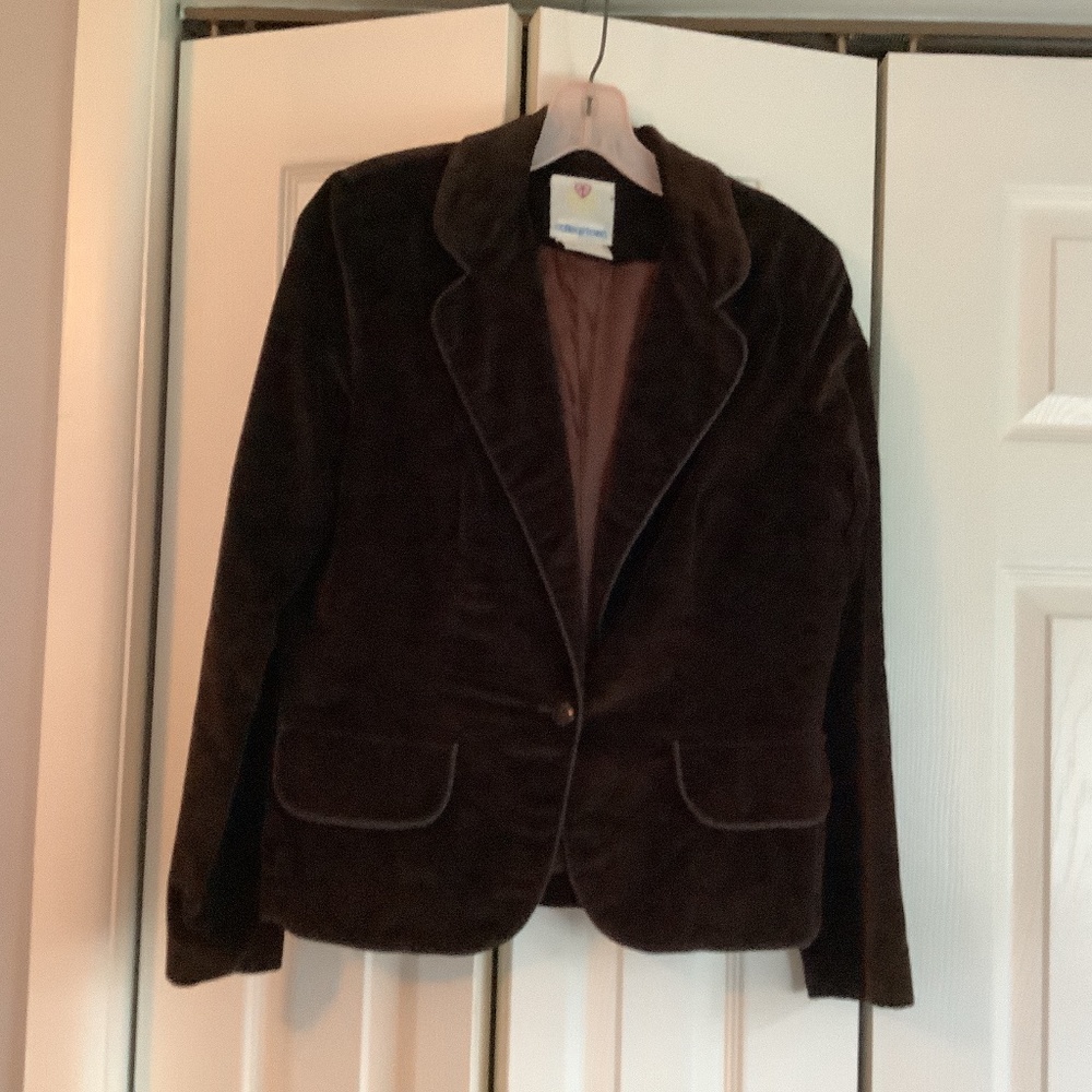 Junior young women’s velour look brown blazer, size 11/12